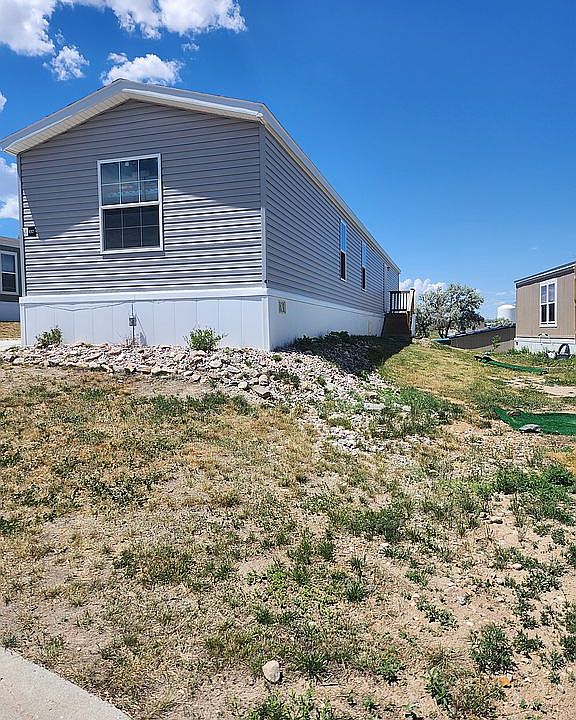 2nd image of 4901 Lathrop Rd #157