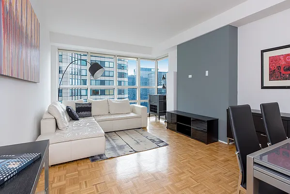 Rented by RSNY Realty | media 2