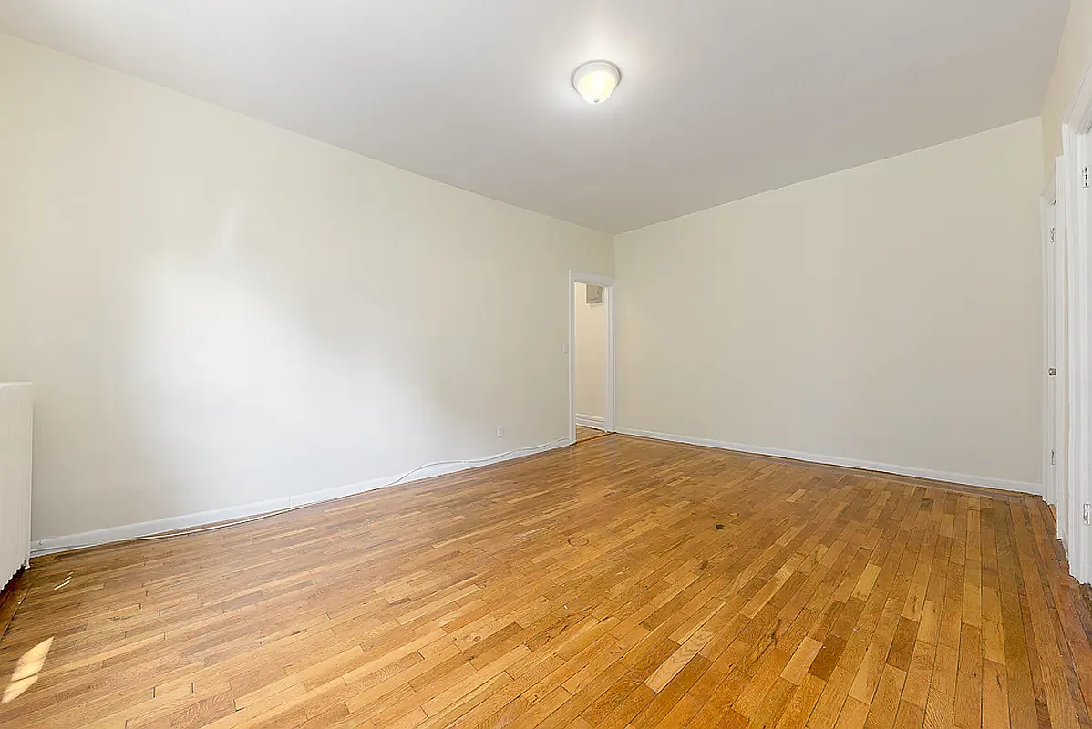 Building Photo - 41-26 73rd St #B11A