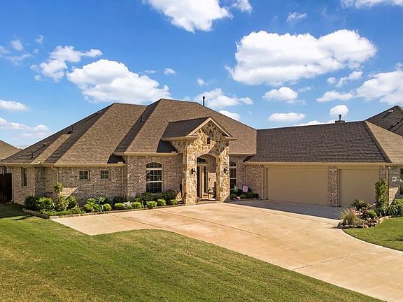 3rd image of 3027 Black Hills Blvd
