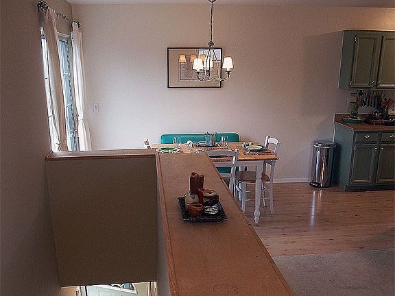 Foyer and Dining