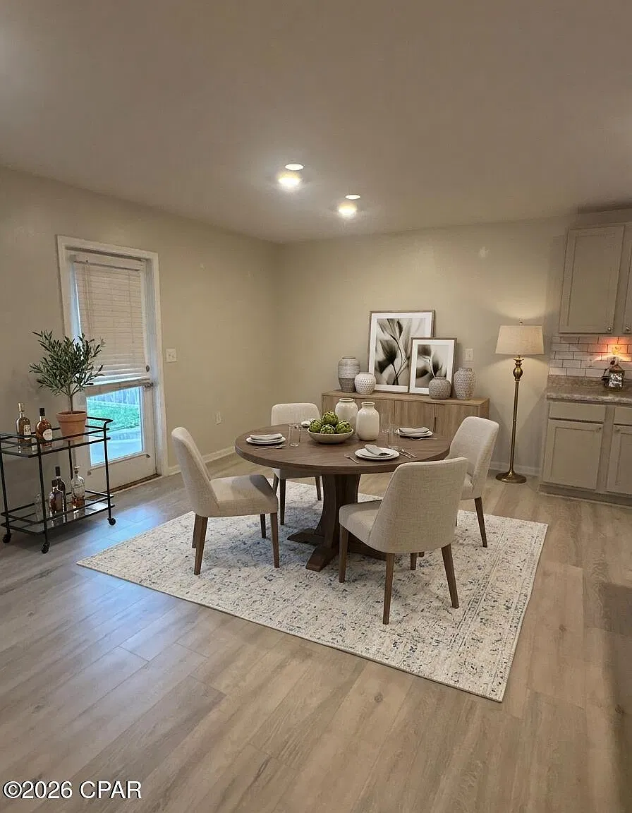 4 bed, 1752 sqft, $2,400 — Photo 4