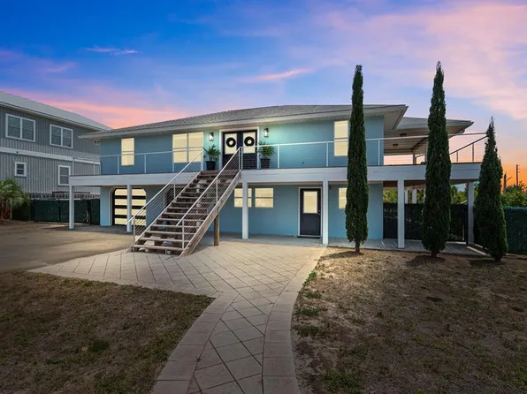 118 Pine St, Port Saint Joe, FL 32456