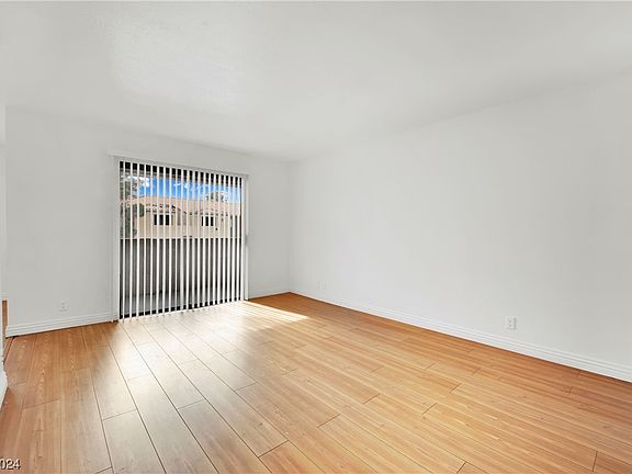 4th image of 3151 Soaring Gulls Dr Unit 2017