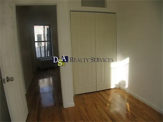Rented by DSA Realty | media 78