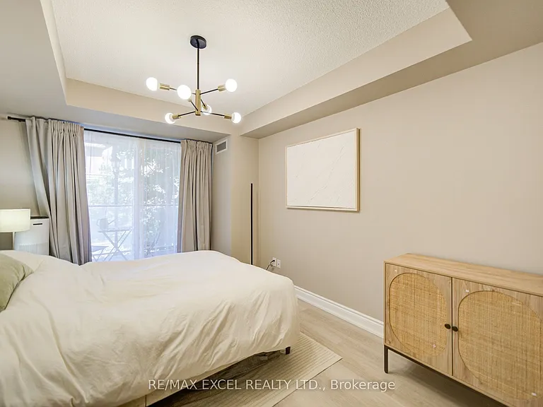 37 Galleria Pkwy #202 — Photo 34