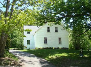 127 Academy Hl, Newcastle, ME 04553