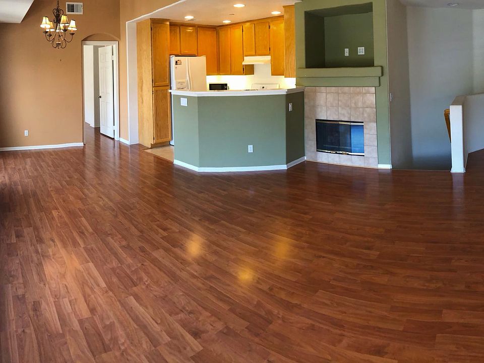 1st image of 150 Elora Ln