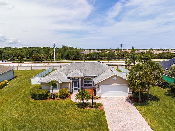 2nd image of 5745 Riverboat Circle SW