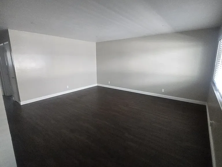 255 MacArthur Boulevard — Photo 61