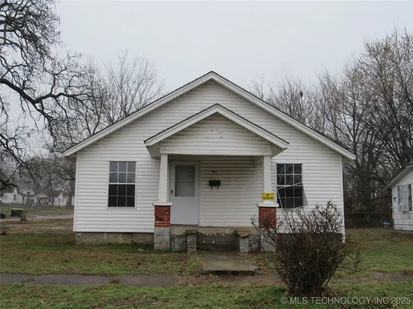 401 W 15th St, Ada, OK 74820
