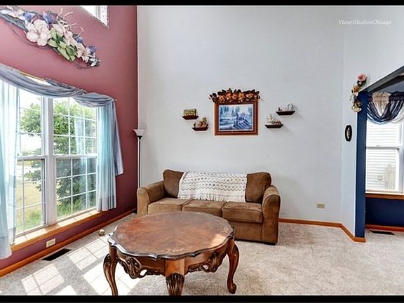 3rd image of 2013 Oakdale Estates Dr