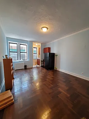 Rented by BRICK & GALO REALTY CORP | media 15