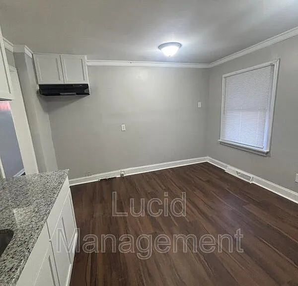 1605 Arcade Ave — Photo 9