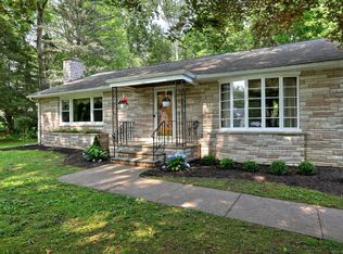 307 Fairlea Rd, Orange, CT 06477