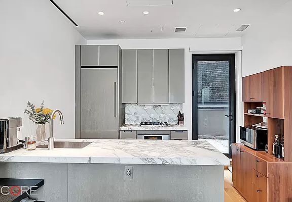 2nd image of 482 Greenwich St APT 2A