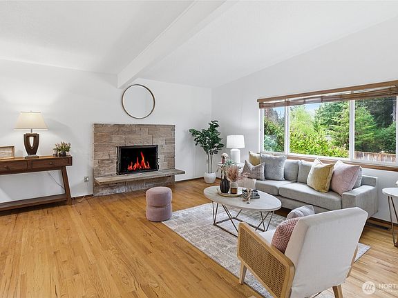 2nd image of 12808 SE 158th St