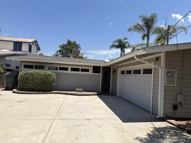 13919 York Ave — Photo 1