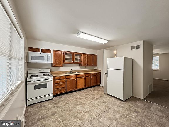 2nd image of 7871 Saint Bridget Ln