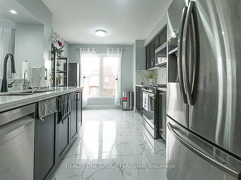 467 Dalhousie Gate — Photo 13