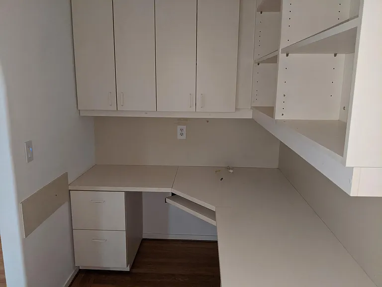 1661 Castilleja Ave — Photo 12