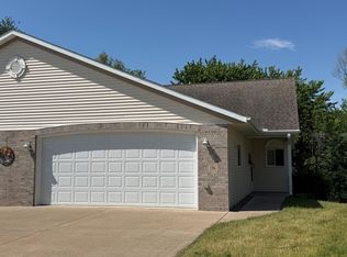 196 Janet Marie Ln, Winona, MN 55987