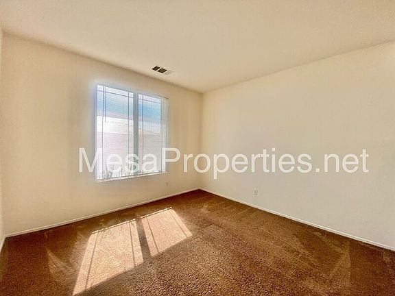 5th image of 13418 Winter Park St