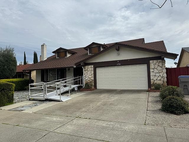 1st image of 6726 Cielito Way