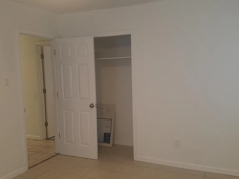 678 Meadow Dr — Photo 9