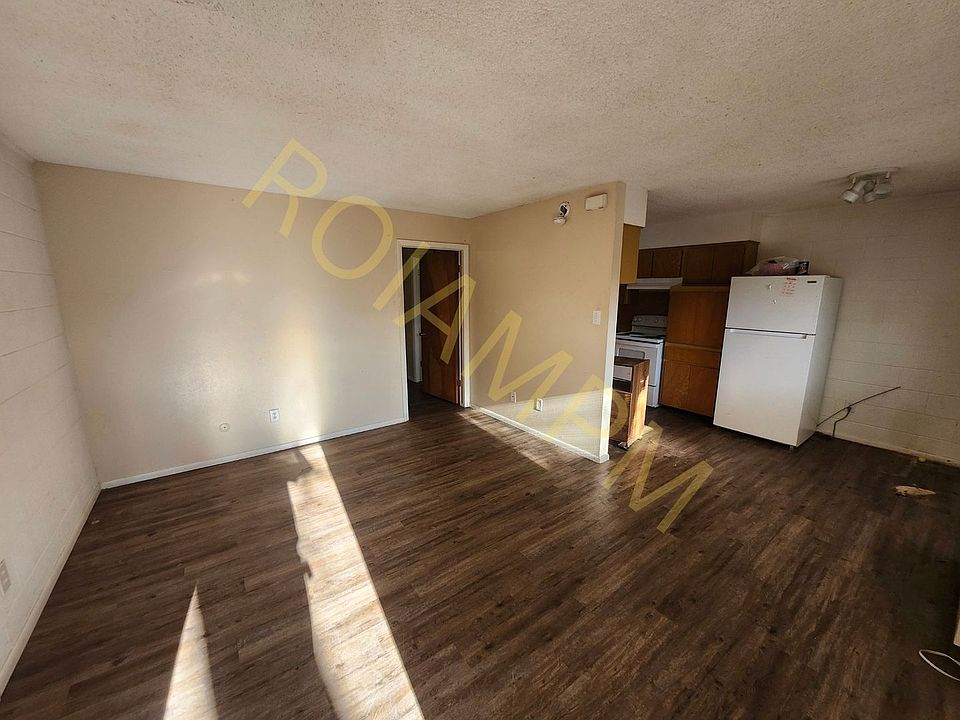 1st image of 1421 7th Ave E #2