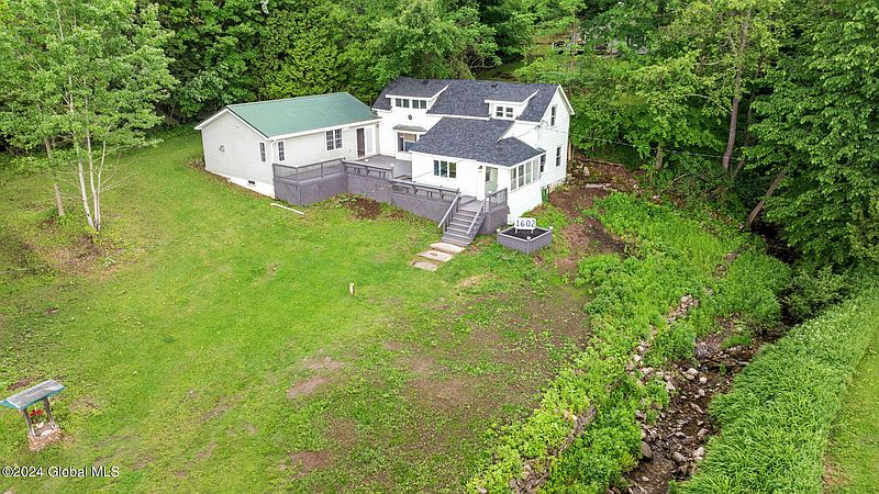 4th image of 1602 Kringsbush Road