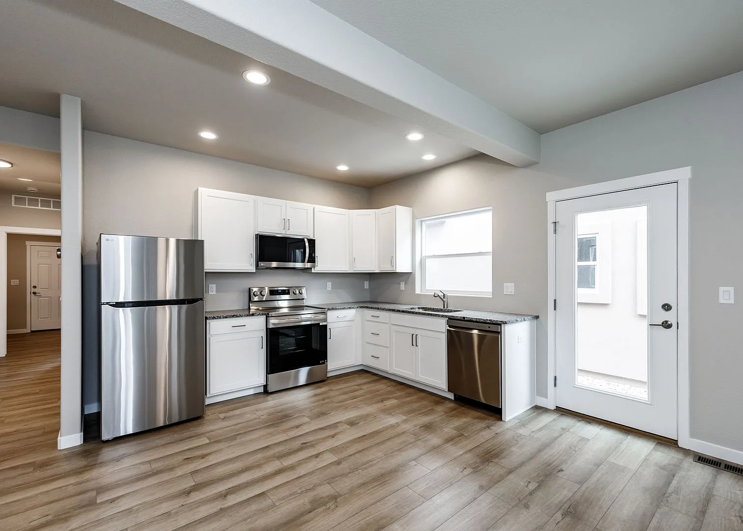 Brand-New 3BR/2.5BA Townhome with 1,100 Sq Ft Basement & 2 Garages in Palomino Ranch — Photo 2