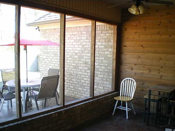 4th image of 318 Westwood Pl