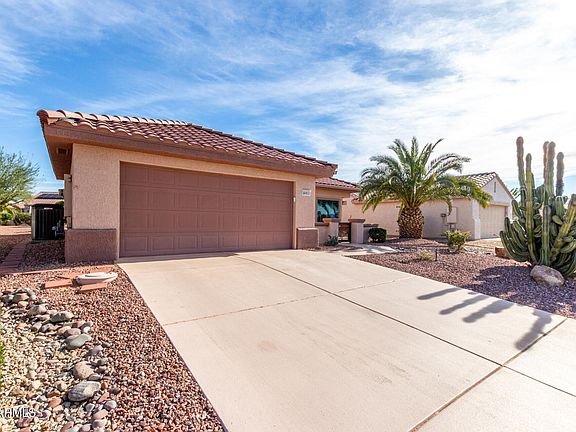 3rd image of 20157 N SAGUARO Court