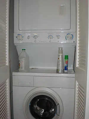 Sold by Real Direct | media 7