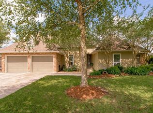 32794 Twain Dr, Denham Springs, LA 70706