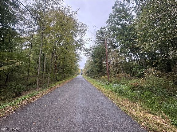 3rd image of 48250 Dyke Rd