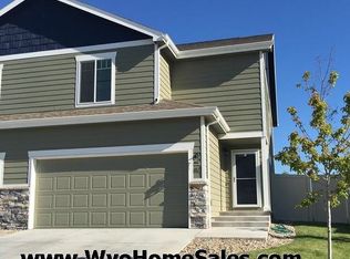 6822 Umpqua River Rd, River, WY 82604