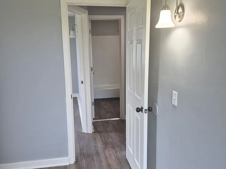 50-60 Crane Place — Photo 10
