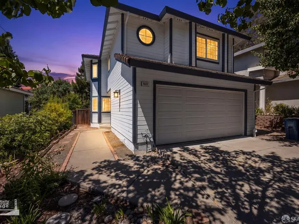 5022 Gloucester Ln, Martinez, CA 94553