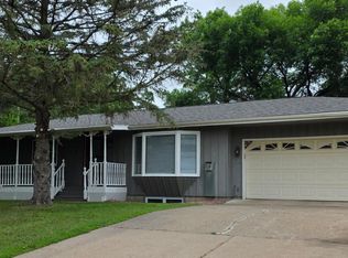 500 Elizabeth St SW, Isanti, MN 55040