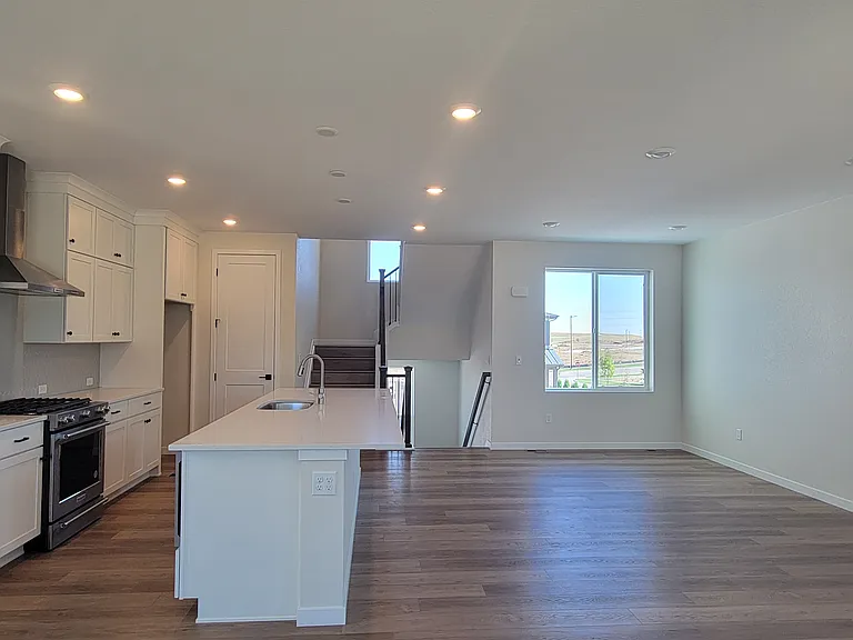 11732 Amplify Cir — Photo 9