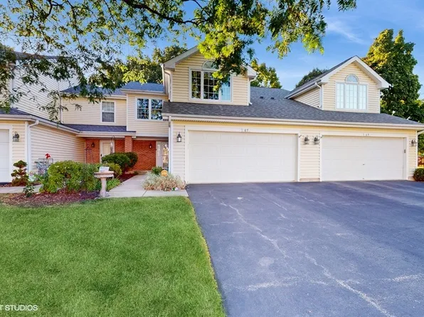 67 Jericho Ln, Batavia, IL 60510