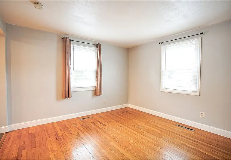 39 Greenwood St — Photo 5
