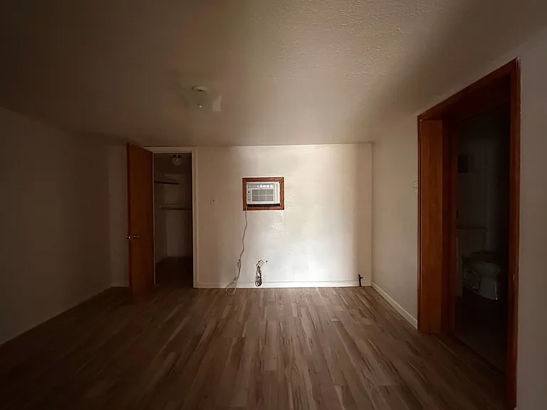 3613 Durham Ave — Photo 5