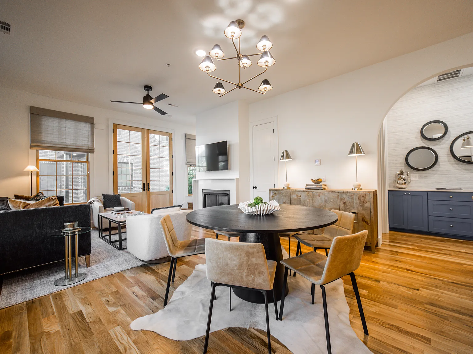 3 bed, 1854 sqft, $5,500 — Photo 4