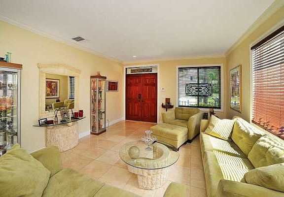Home For Sale In Boca Springs