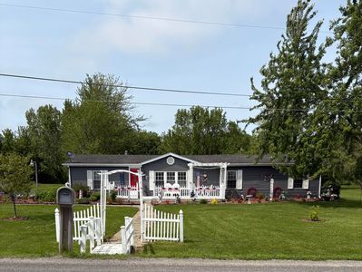 2550 Russell Rd, Baroda, MI, 49101