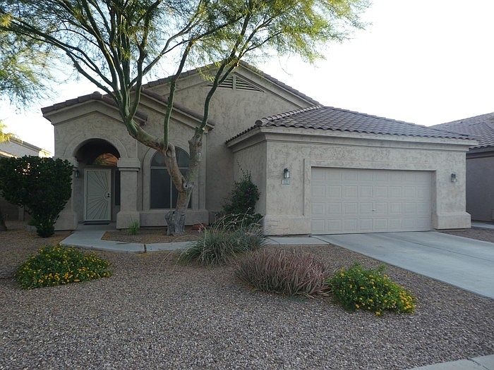 1st image of 638 E Stottler Dr