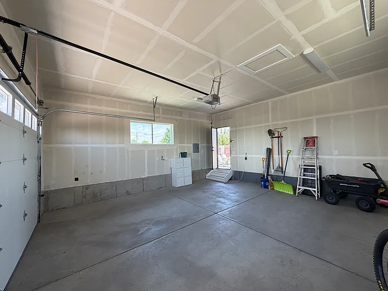 2527 W Wesley Ave — Photo 42